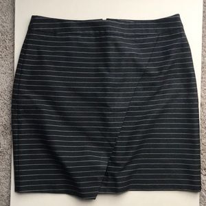 LOFT Charcoal Black Pencil Skirt Size 10